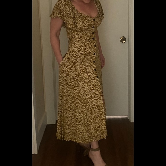 Anthropologie Animal Print Maxi dress with pockets Only worn once for an event! - Picture 1 of 4